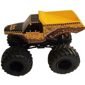 Earth Shaker Monster Truck Hot Wheels
